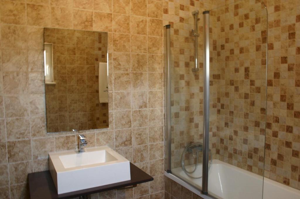 Monte Das Faias Cork Farm Hotel Grandola Room photo